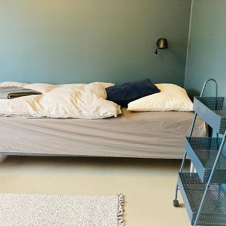 Villa Med Private Vaerelser Delt Badevaerelse/Kokken, Viby Sj. Esterno foto