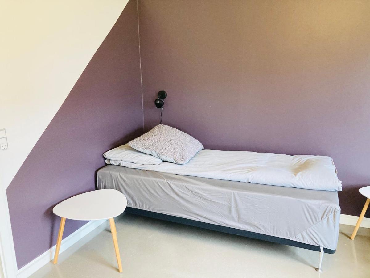 Villa Med Private Vaerelser Delt Badevaerelse/Kokken, Viby Sj. Esterno foto